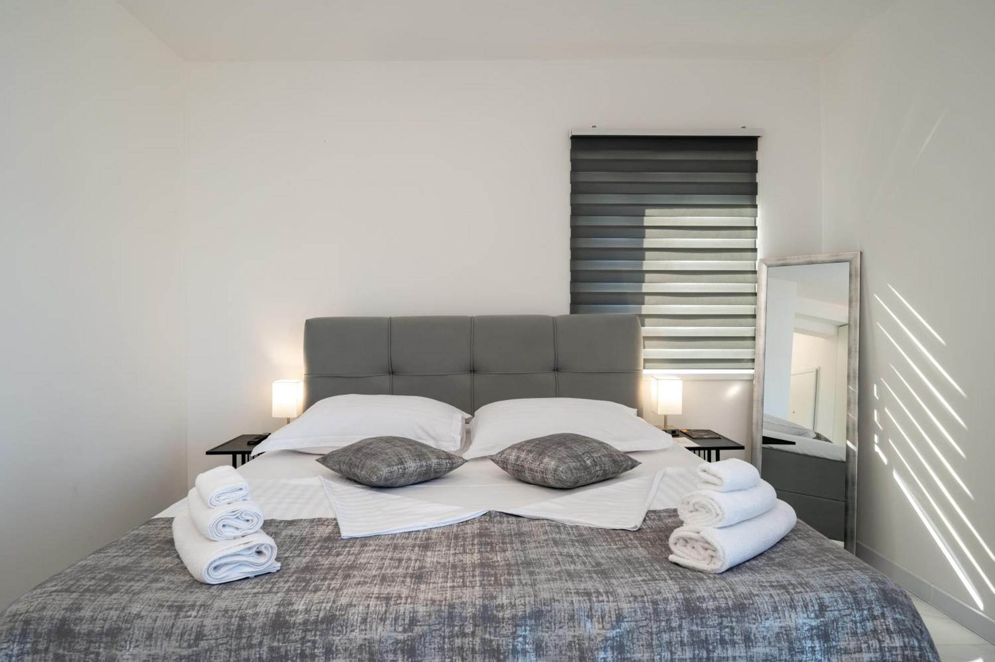 Apartments Filipo تروغير المظهر الخارجي الصورة
